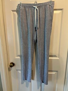 Express Light Gray Knit Joggers with Drawstring